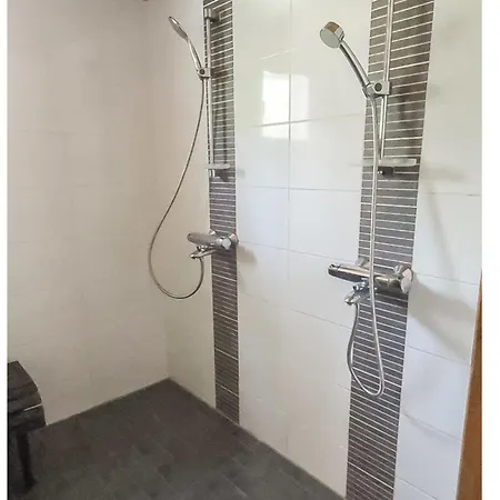 Сasa de vacaciones Graniitti 3 By Interhome *